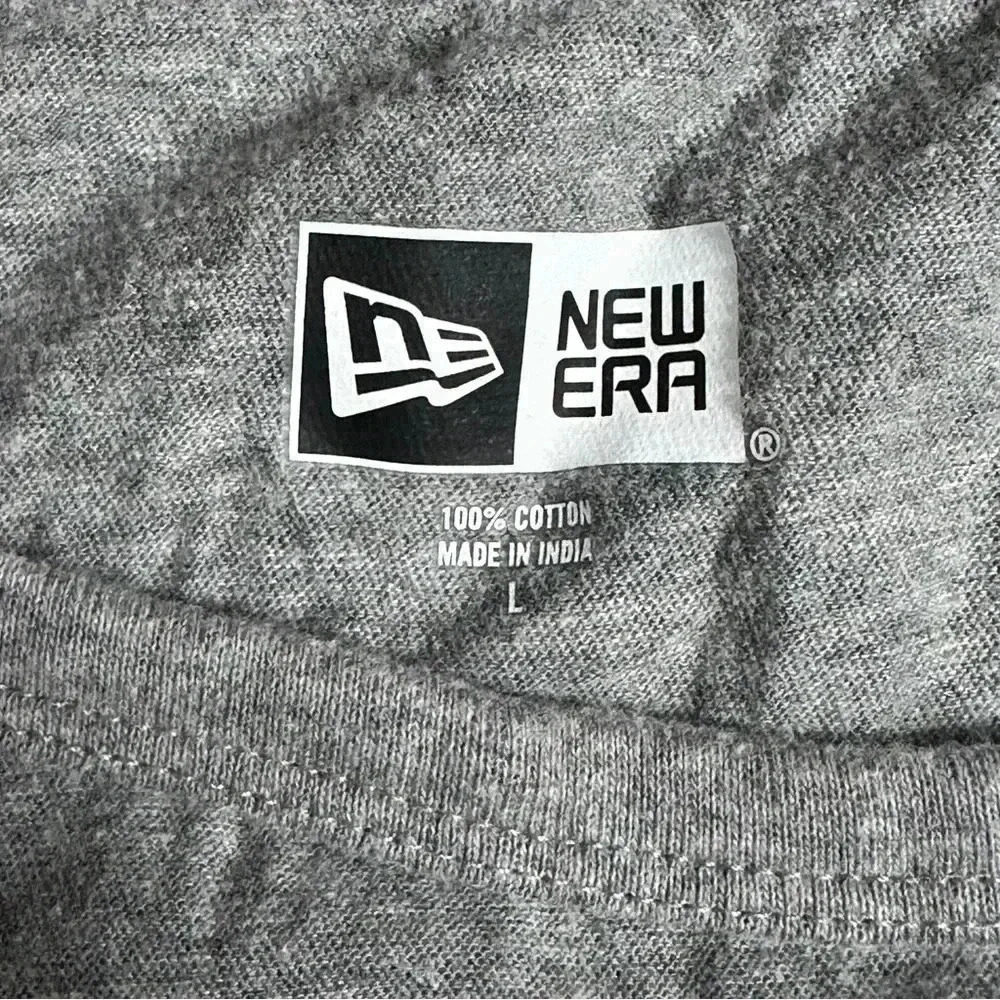 Large PORTLAND TRAILBLAZERS New Era Tee Top - Picture 6 of 6